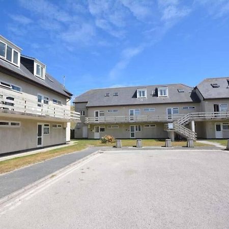 Direct Beach Access! Top Floor Apartment Perranporth Exterior photo